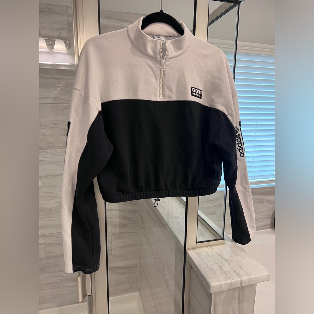 Adidas crop pullover